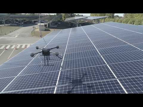 Hercules 10 spray drone - Solar panels cleaning