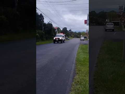 FDCR, Ambulance Responding CrC1915 Cruz Roja Atenas, Alajuela, Costa Rica