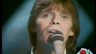 Pierre Bachelet Embrasse la