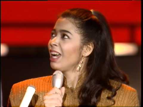 Dick Clark Interviews Irene Cara - American Bandstand 1983