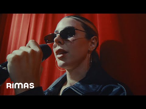 Corina Smith - aquí seremos 2 (Video Oficial) | menos triste más mami