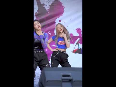 190504 직캠 Nicky(Chocochip) cover Yuna ITZY DALLA DALLA @ SIAM SQUARE 1 JK Cover Dance 2019