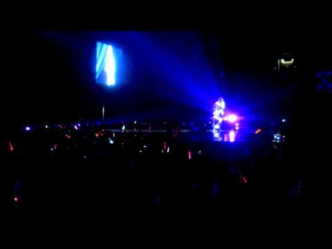 [FANCAM] 120630 MBLAQ Lee Joon solo performance @Jakarta MEIS P1