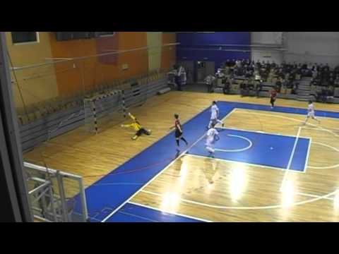 27.02.2012. Telpu futbols: ISMA - MONARHS 9:3