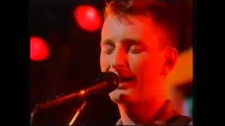 Billy Bragg - &quot;Help Save the Youth of America&quot; &amp; &quot;Love gets Dangerous&quot; 1986