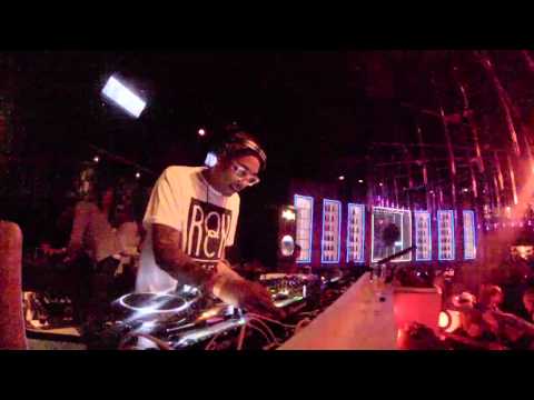 Live set Jeremaine S at Super Rich Kids