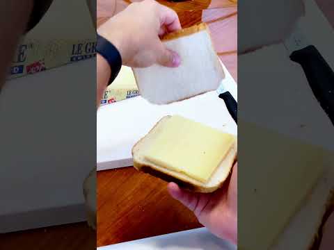 Le Gruyere Laptop Grill video poster