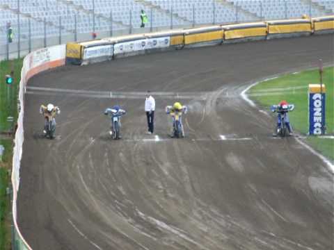 Upadek Karlssona - Włókniarz Częstochowa - Caelum Stal Gorzów