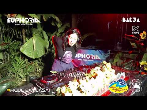 EuphoriaLIVE apresenta Barja e Tim Baresko - #FiqueEmCasa e Dance #Comigo