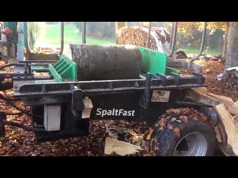 SpaltFast von BaSt-Ing - Handyvideo - 70cm astige Buche in 2min 30s gespalten