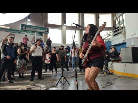 La Farra ~ Metro San Lázaro