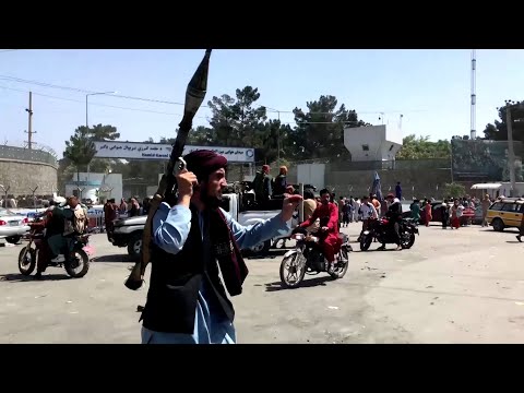 Taliban filmed moving people away from airport as they patrol Kabul after fall of Afghanistan