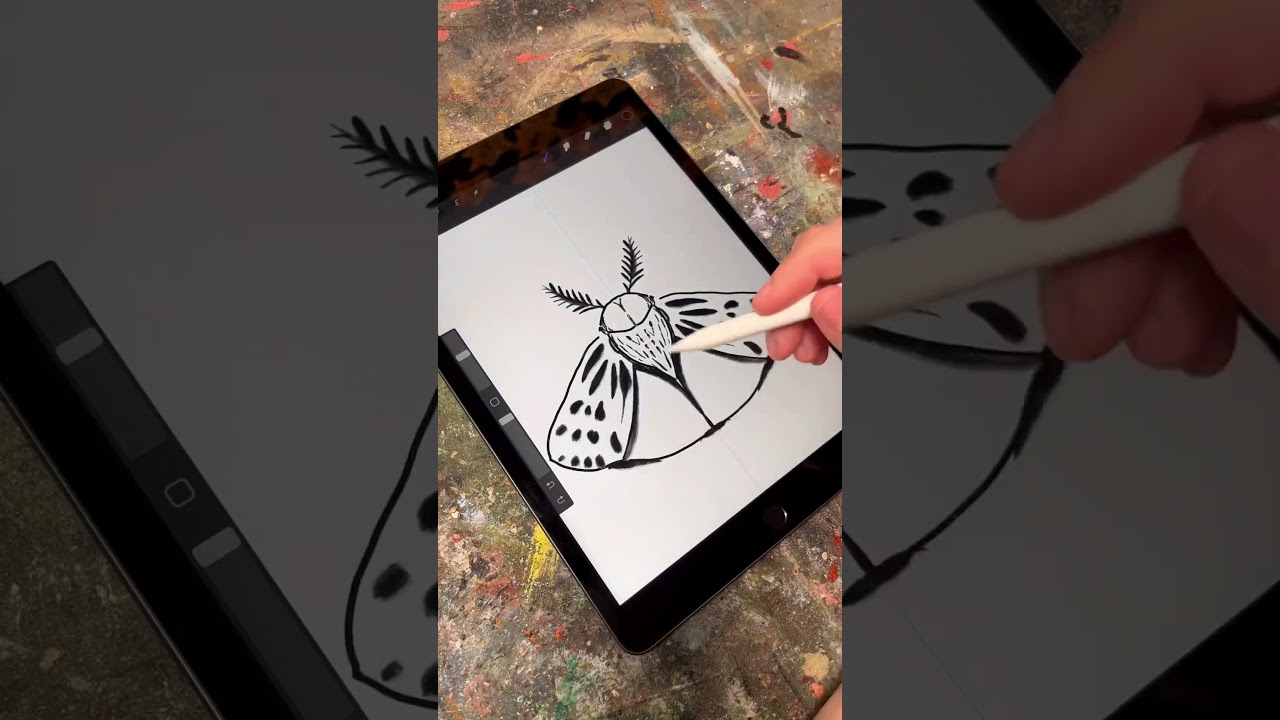 I just got an iPad!! I can’t wait to start my digital drawing journey #procreate #digitalart