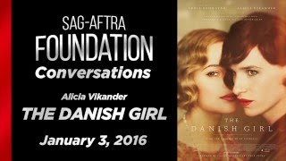 Conversations with Alicia Vikander of THE DANISH GIRL video
