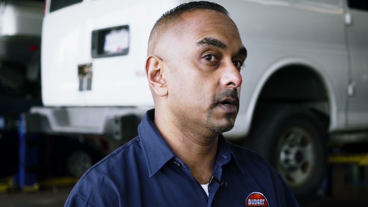 Keeping Customers Informed - Burnaby-Kingsway - Budget Auto Centres