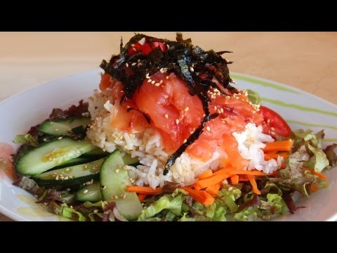 生魚ビビンバ（ホエドプバップ：회덮밥 (Raw fish bibimbap (Hoedeopbap: 회덮밥))