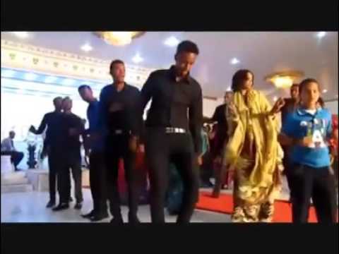 HEES: Miyay miir beel asqoobeen