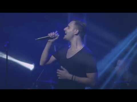 עידן יניב - חושב עליה (הופעה חיה בזאפה הרצליה) | Idan Yaniv - Hoshev Aleya