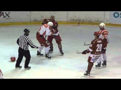 3.1.2016: HC RT TORAX Poruba 2011 - HC Frýdek-Místek: Slavík vs. Jeník