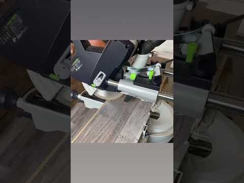 Laminat schwimmend verlegen.