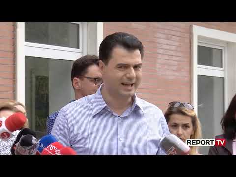 Report TV -Basha pas takimit me artistët: Teatri vija e kuqe, prishja akti i pastër lufte