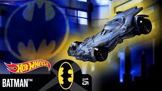 HOT WHEELS: ULTIMATE BATCAVE SHOWDOWN | Justice League | Mattel Action!