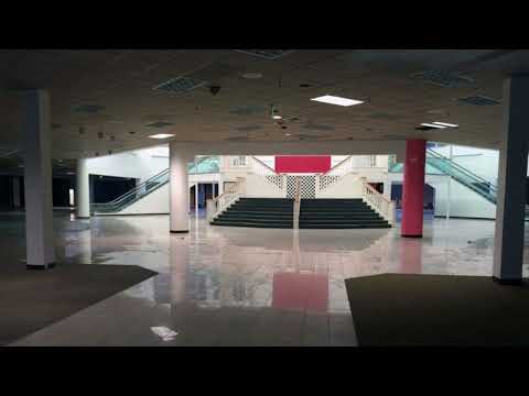 Michael Sembello - Maniac (but it's playing in an empty mall)