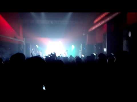 LOCOPLAYA - CANARYASS  (Directo en el Aguere)