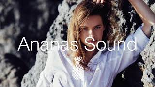 Alex Lustig - In The End (ft. Akacia)