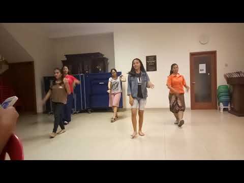 Mari bernyanyi sertaku