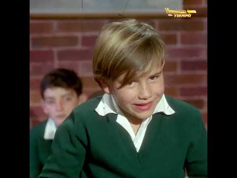 The reunion between Chabelo and Pepito