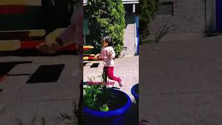 Download lagu h'herry play mp3 Download lagu h'herry play mp3