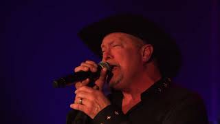 Tracy Lawrence - Texas Tornado - LIVE from The Warehouse