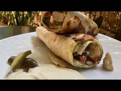 Syrian Shawarma recipe, chicken shawarma, شاورما الدجاج، crispy chicken roll recipe, with garlic.