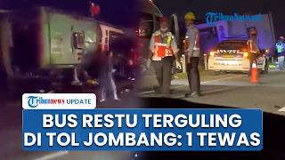 Laka Maut Bus Restu Terguling di Tol Jombang-Mojokerto, 1 Orang Tewas & 33 Penumpang Luka-luka