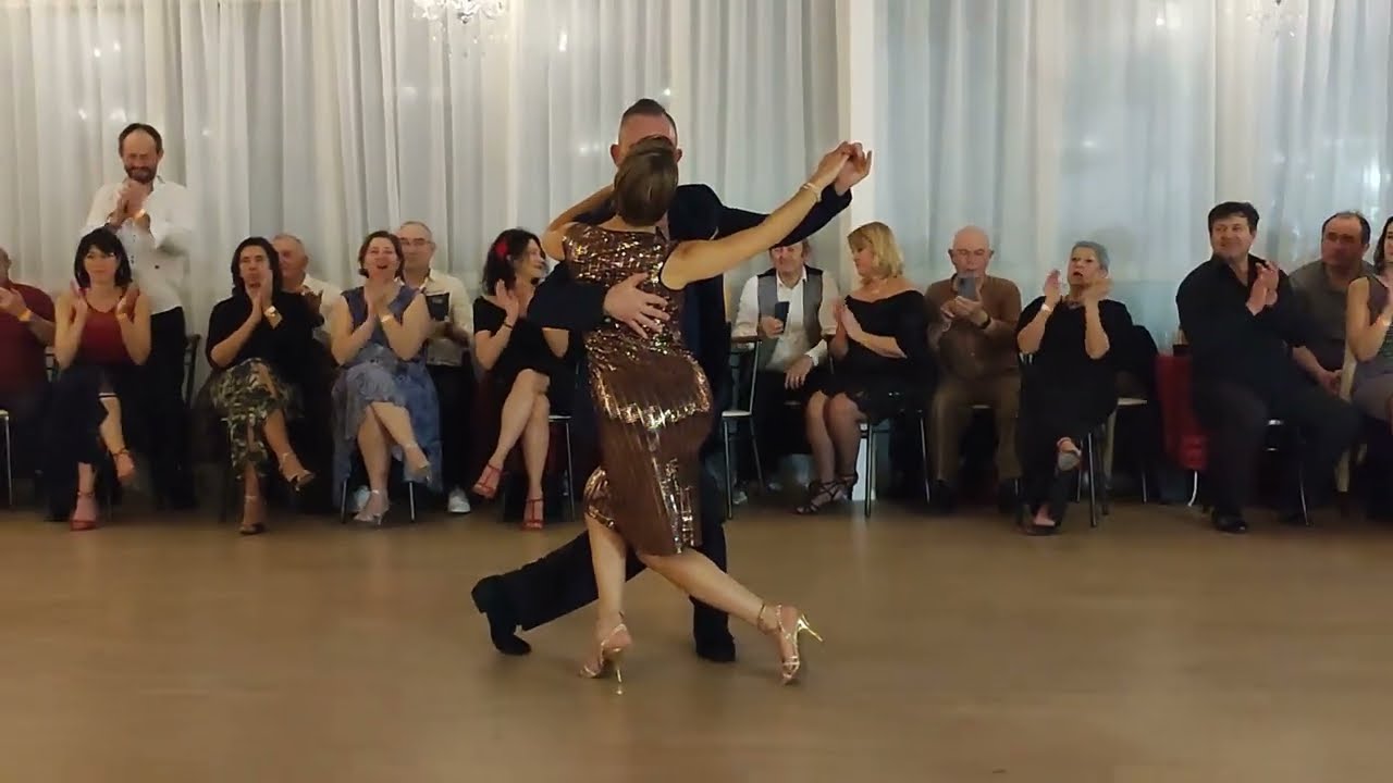 Video thumbnail for Joe Corbata y Lucila Cionci 4  Milonga Mucho Mas  Cervia  Italia