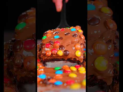 Fudgy Chocolate Brownies using ​⁠@SweetLorens 🍫 #sweetlorenspartner