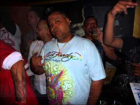 J Alvarez = Perreo Solido  Mix D.j Speedy J,r  D,j Papito