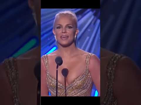 Britney Spears jokes with Miley Cyrus on stage at VMAs 2015 #shorts