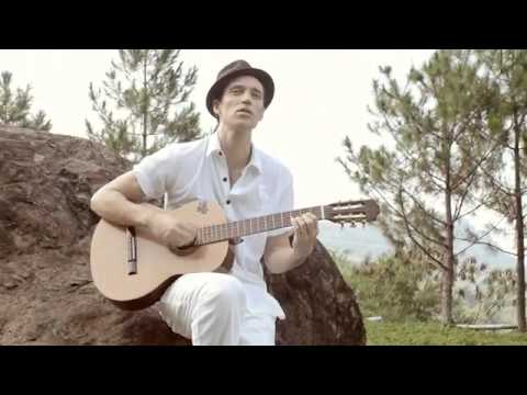 Julien Drolon ft Heliza Helmi   You Are The One Official Music Video