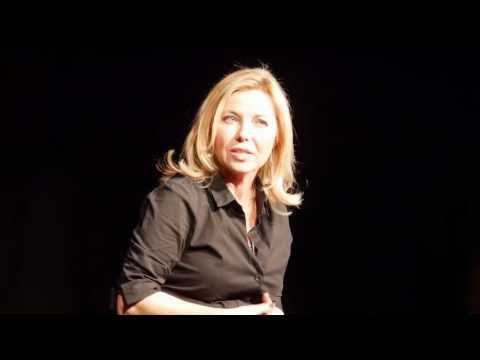 Simone Solga im Stockerhof Im Auftrag Ihrer Kanzlerin