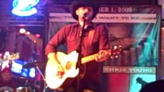 Chris Young - Im Headed Your Way Jose