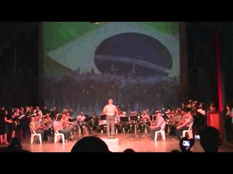 Banda de Musica do C FRON AC 4 BIS, tocando Fibra de Heroi!