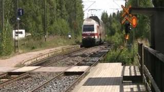 preview picture of video 'Ic² 131 passes Mankki'