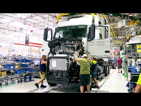 Volvo VNL & VNR Truck Production 🇺🇸 | Full Factory Tour at New River Valley Plant USA