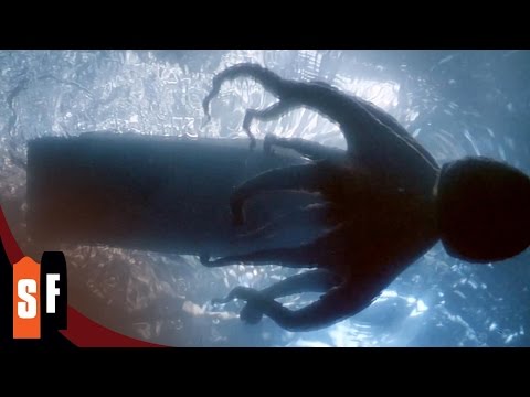Tentacles (1/1) Terrifying Boat Attack (1977) HD