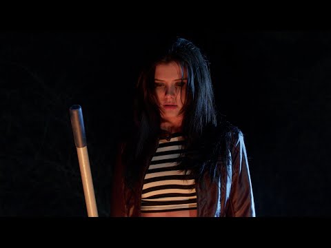 Six Feet Deep - Lanie Gardner