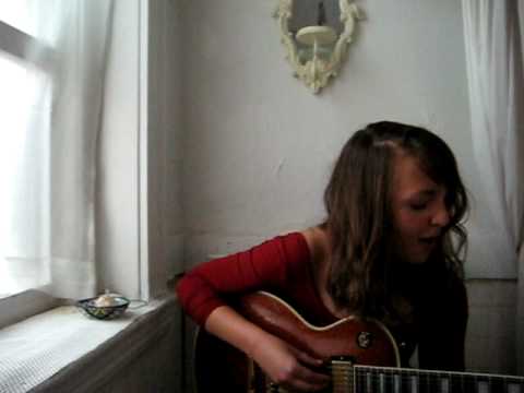 Julia Easterlin - Render