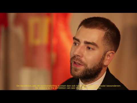 Back Side. Fashion From Behind - #3 Martine Sitbon