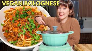 VEGAN Bolognese | Cook With Me! 🍝 (Using my Buydeem Slow Cooker)